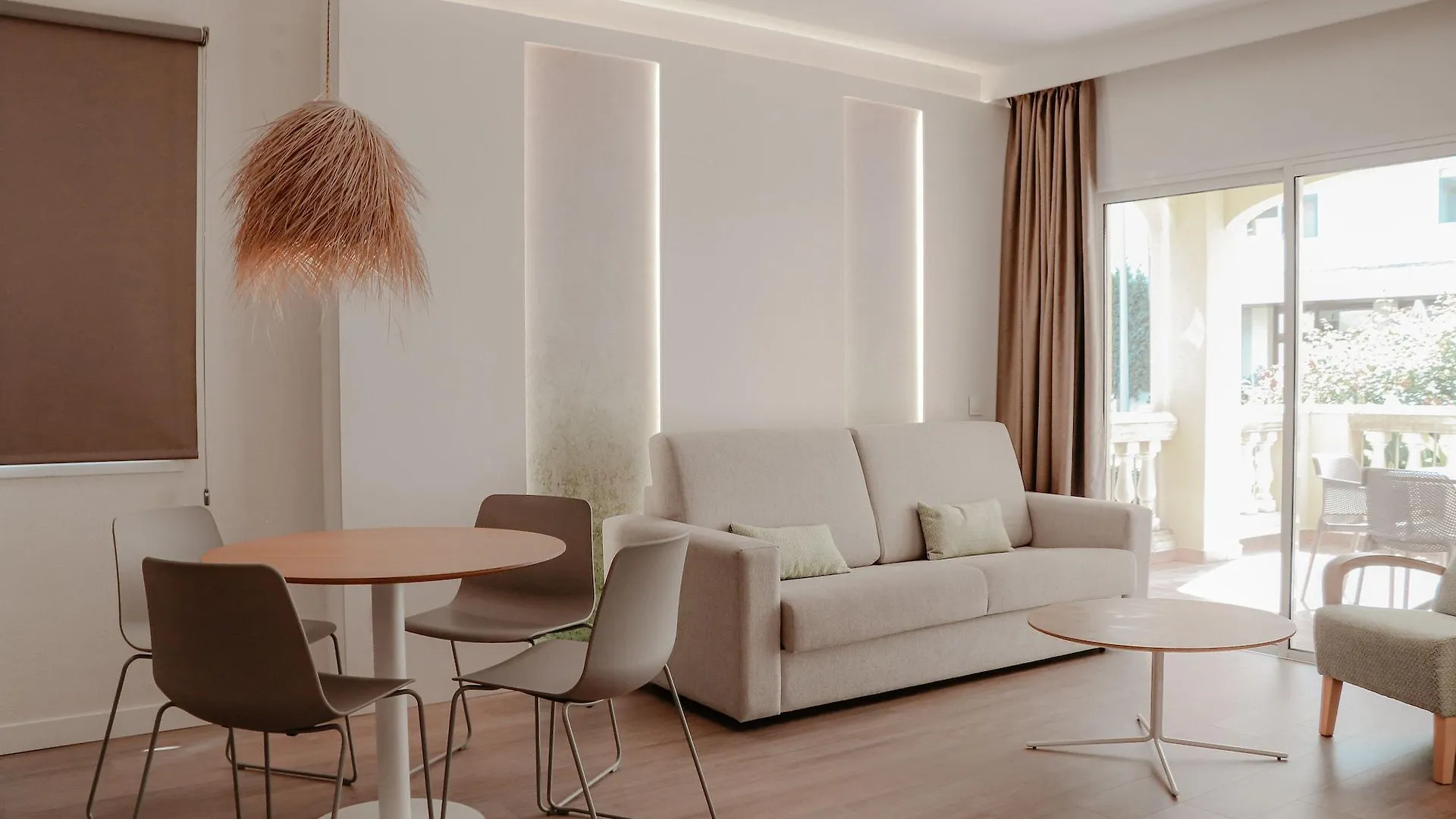 Marins Suites - Adults Only Hotel Кала Миллор