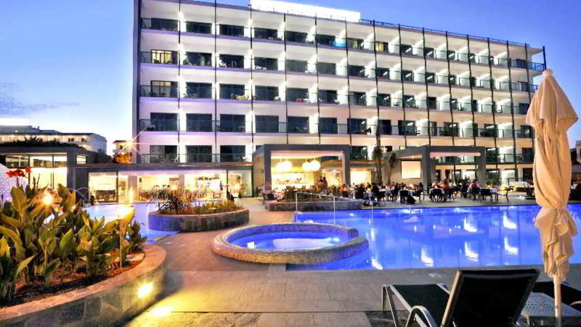 ****  Marins Suites - Adults Only Hotel Cala Millor  Espanha
