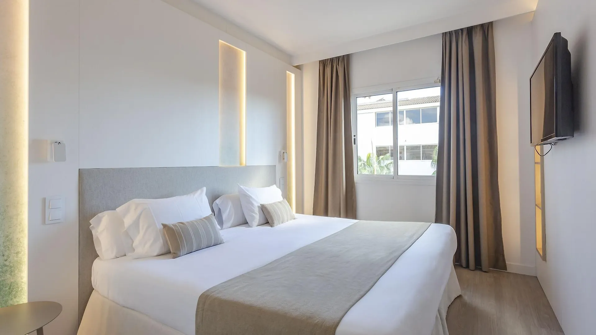 Marins Suites - Adults Only Hotel Cala Millor   Cala Millor (Mallorca)